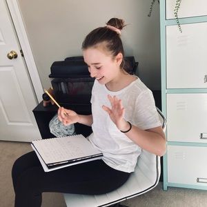 Meet your Posher, Zoe